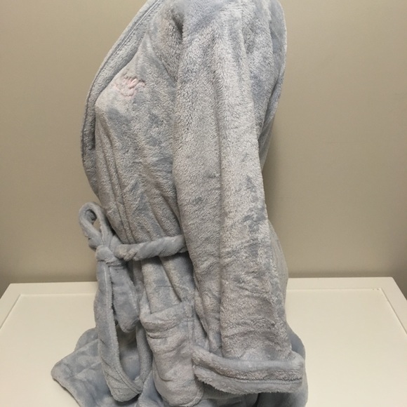 🚨LAST ONE!🚨🆕VS - GREY COZY SHORT ROBE - M/L - Picture 6 of 8